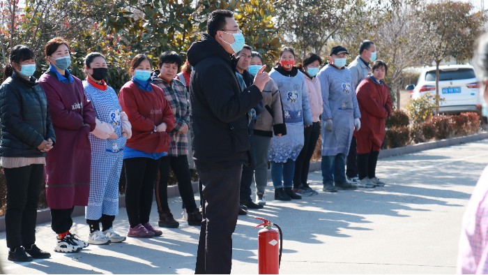 安全無小事，防患于未然——百華鞋業(yè)舉行消防演練活動，筑牢安全防火墻！